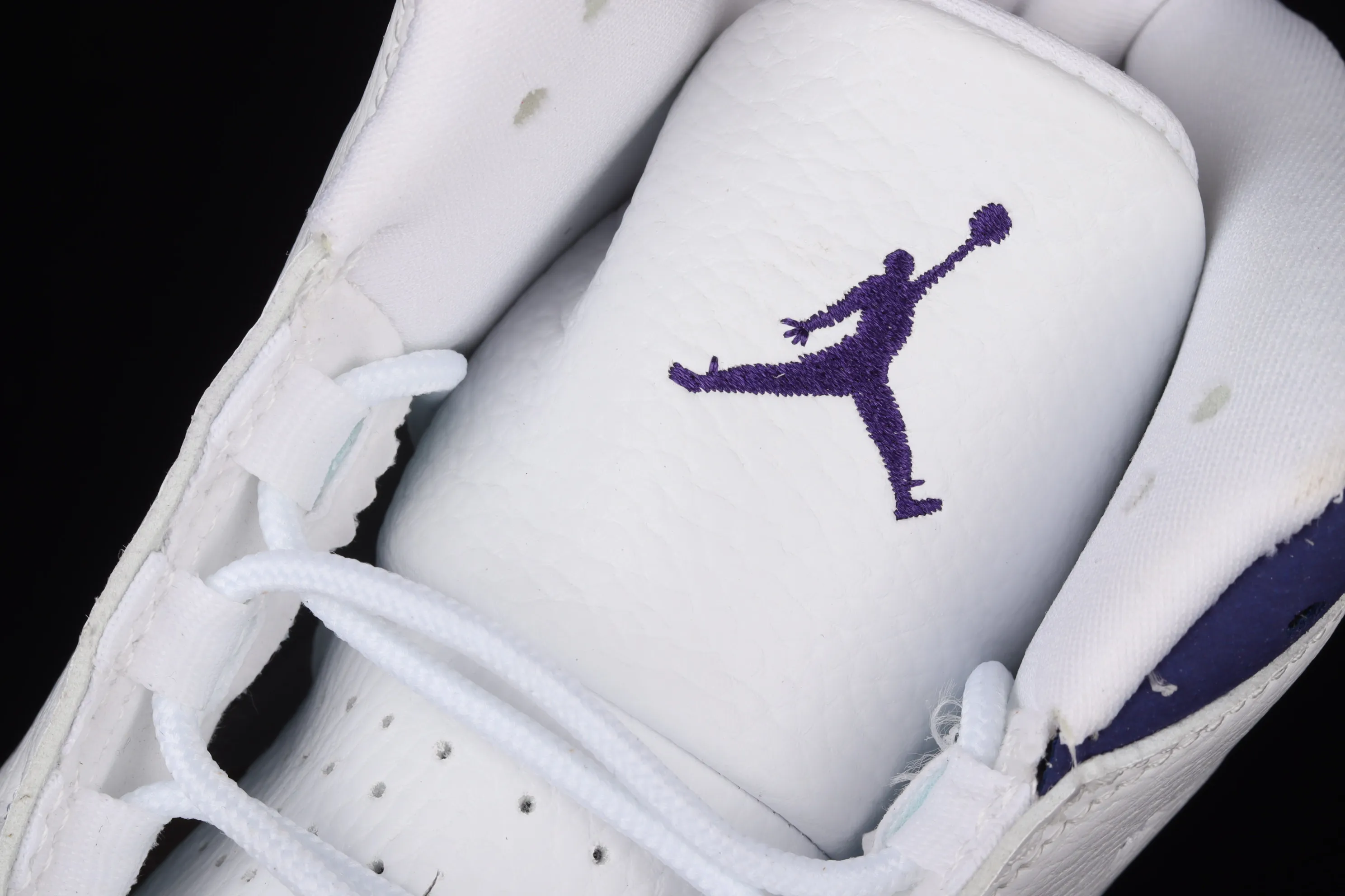 All categories Air Jordan Jordan series basketball shoes Air Jordan 13 G version Air Jordan 13 Retro AJ13 white and purple 414571-105